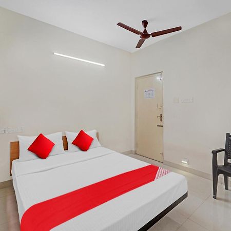 Super Hotel O Grand Residency Gūduvāncheri Buitenkant foto