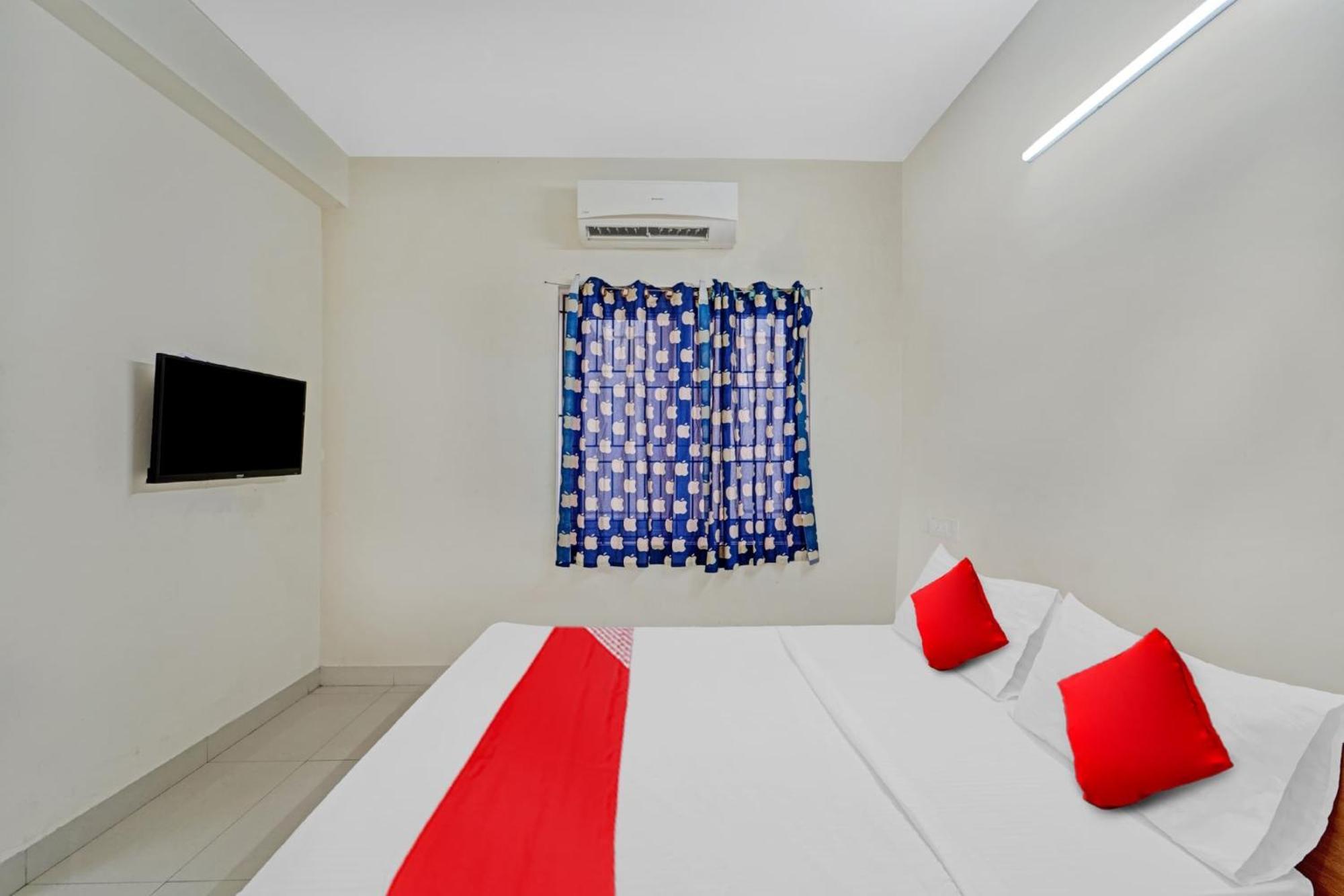Super Hotel O Grand Residency Gūduvāncheri Buitenkant foto